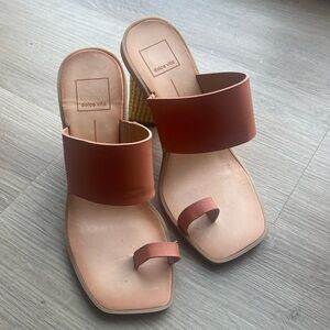 Gorgeous Tan Leather strappy high Dolce Vita Women's Slide Sandals NWT 7.5